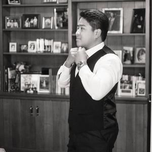 Meet your Posher, Christian